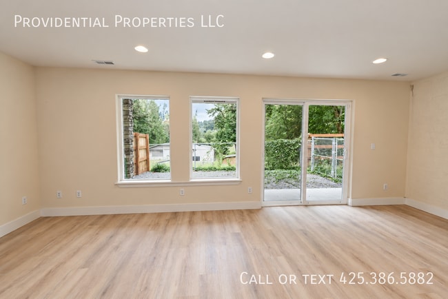 1722 264th Ave NE