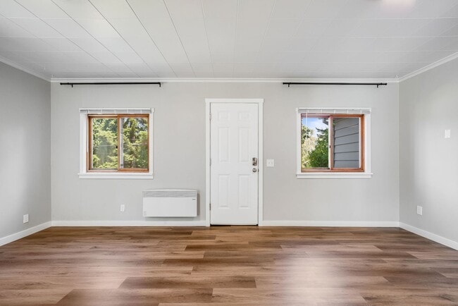 Photo - Charming 1 BD 1 BA cottage nestled on a be...