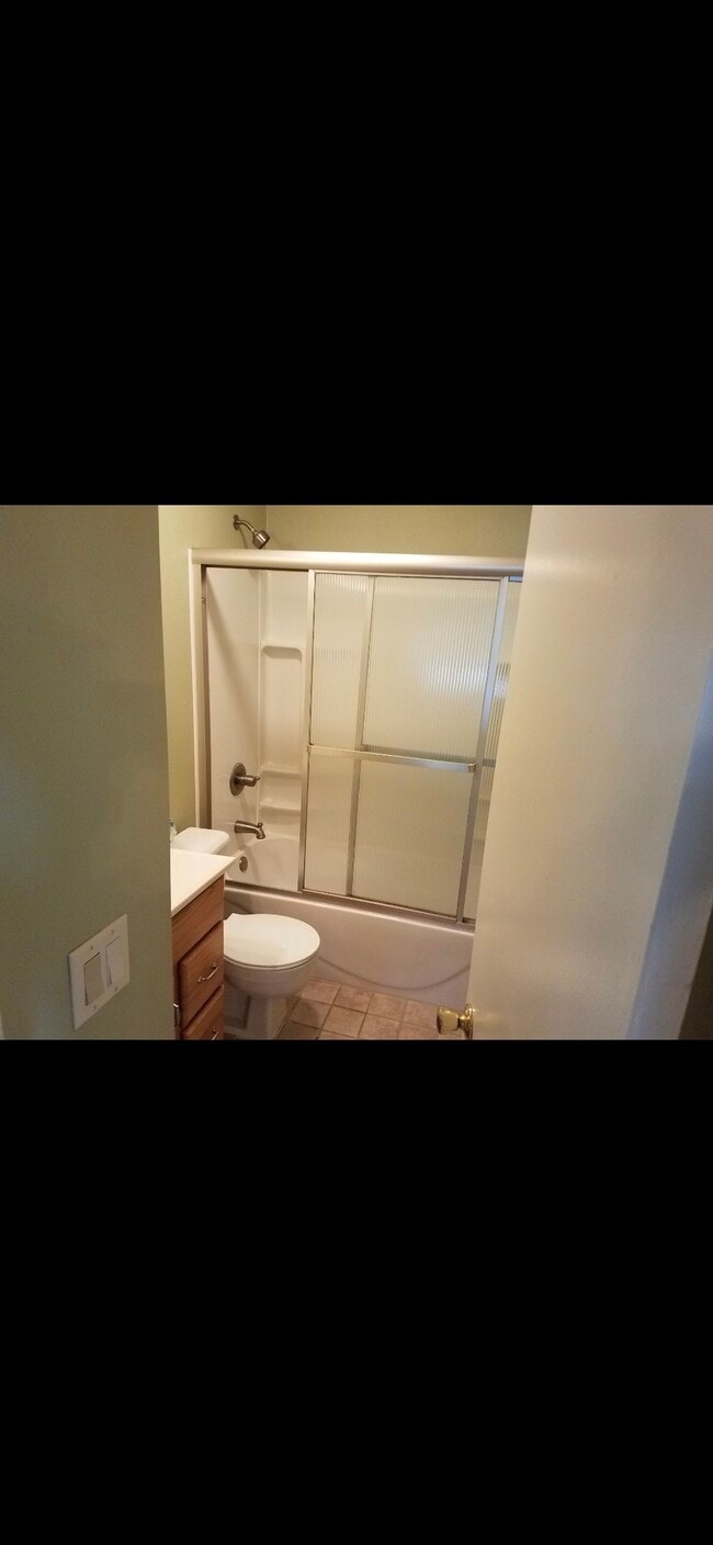 Building Photo - 2293 Trygg Dr Rental