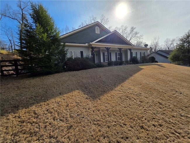 Building Photo - 9530 Lee Cir
