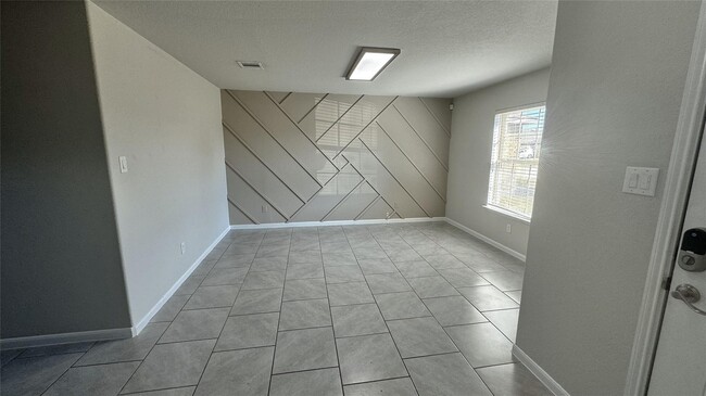 Photo - 29526 Patricias Wy