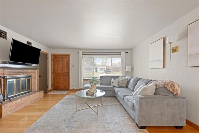 Photo - 3729 NW 60th St