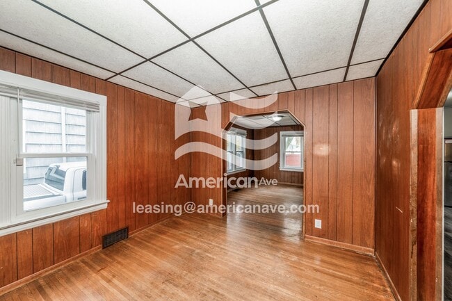 Photo - 151 Mohawk St