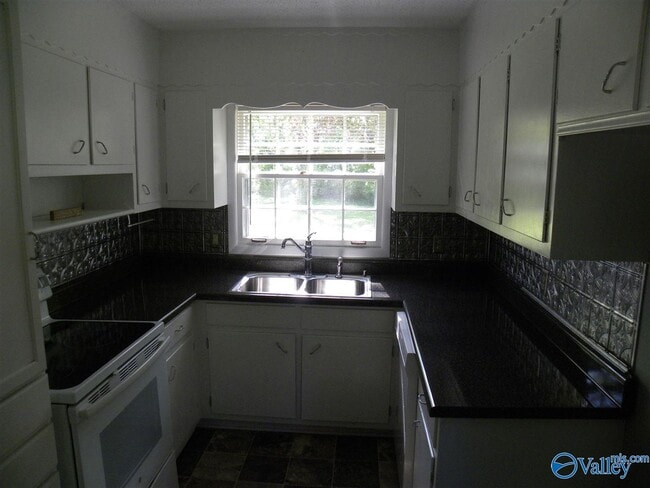 Photo - 1308 Nolan Ct