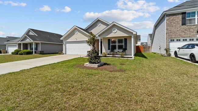 Photo - Beautiful 3 Bedroom Home in Port Wentworth with Fenced Backyard and Community Pool