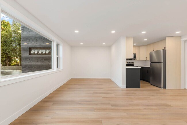 Photo - 6721 24th Ave NW Unidad 4