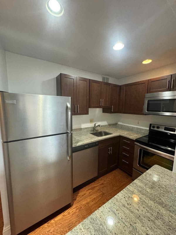 Photo - 3101 S Manchester St Unit 807