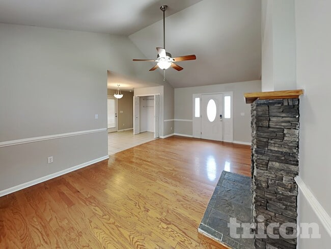 Photo - 4904 Valley Trail Ct