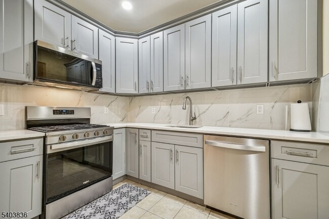 Photo - 29 Summerhill Dr