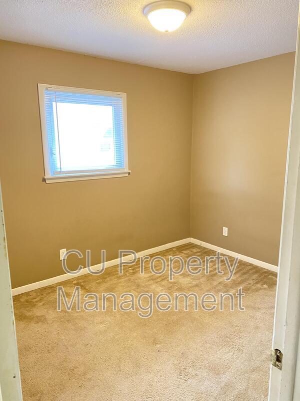 Photo - 711 W Church St Unit Apt 1
