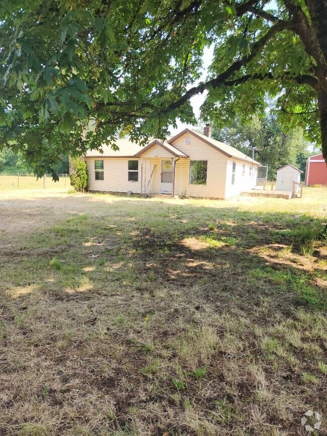 Building Photo - 3-bedroom 2 bath House