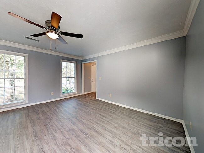 Photo - 3850 Paulownia Dr