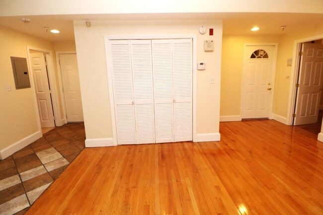 Photo - 14 Estella St Unit 1