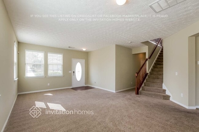 Photo - 191 Parkmont Way