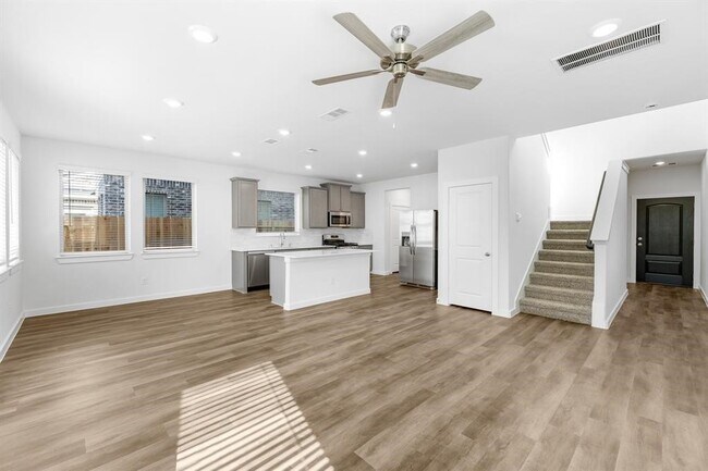 Photo - 17207 Walden Lk Ln