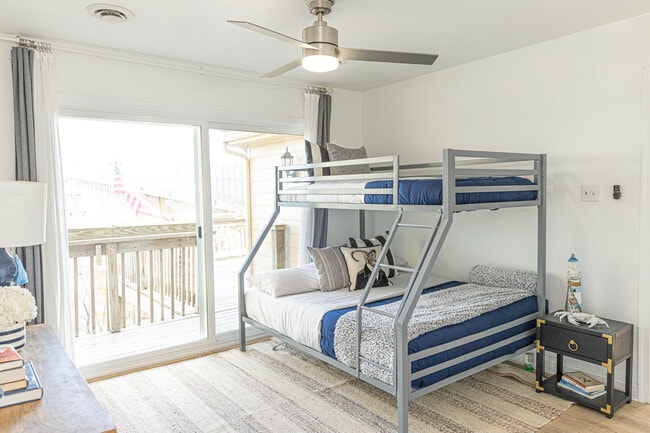 Photo - 212 Ambler St