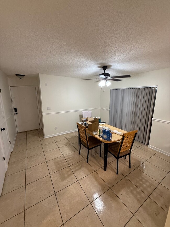 Photo - 4404 Rockcrest Cir