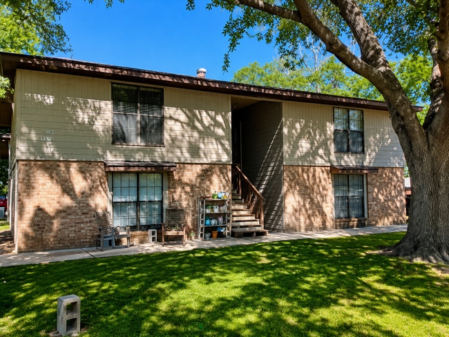Building Photo - 108 Calypso Ln Unit 108 Calypso B