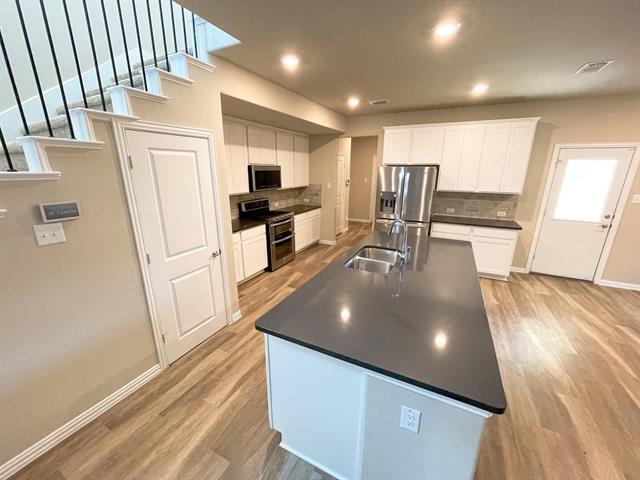 Photo - 7921 Chapman Cir
