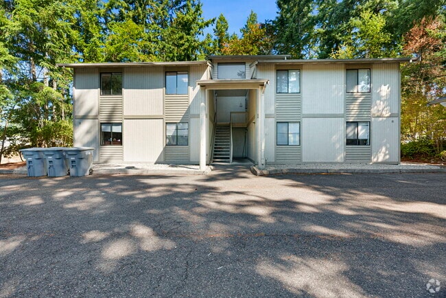 Building Photo - 12901 149th St E Unit B Rental