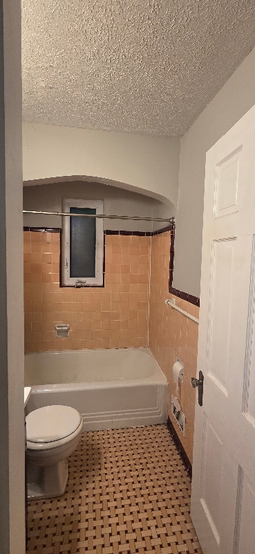 Building Photo - 2747 McKinley Ave Rental