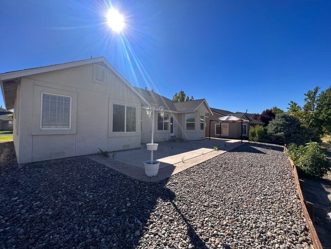 Photo - Charming Golf Course Home!