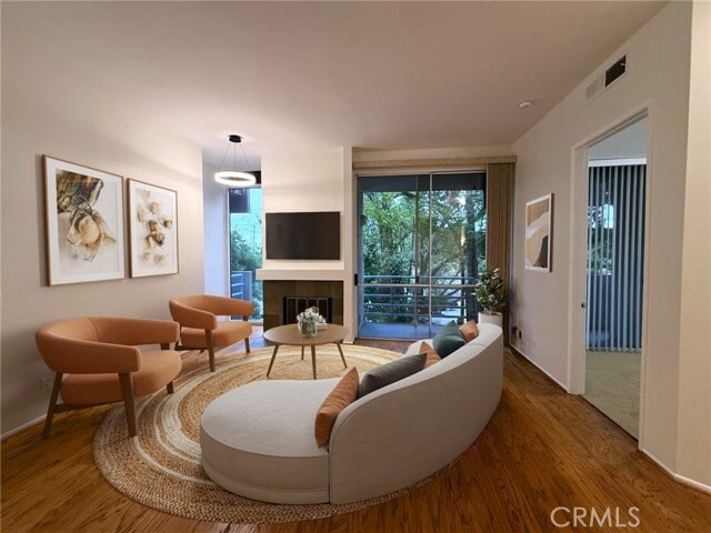 Photo - 5151 Balboa Blvd Unidad 202 Rental