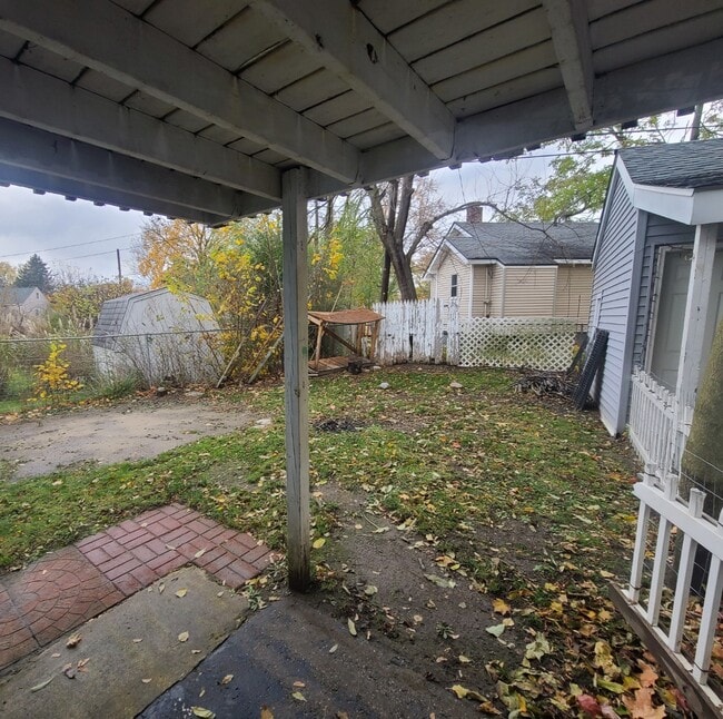 Photo - 4411 Red Arrow Rd