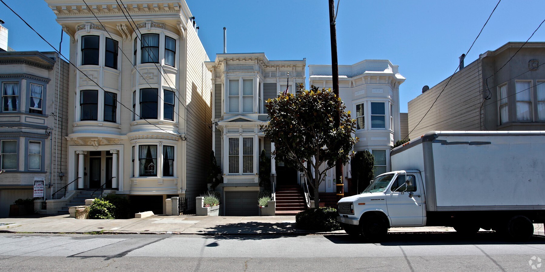 Photo - 2965 Washington St