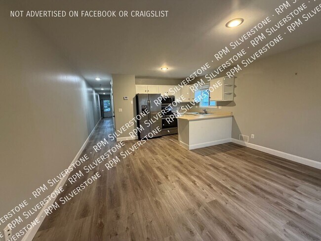 1547 W Nine Mile Rd