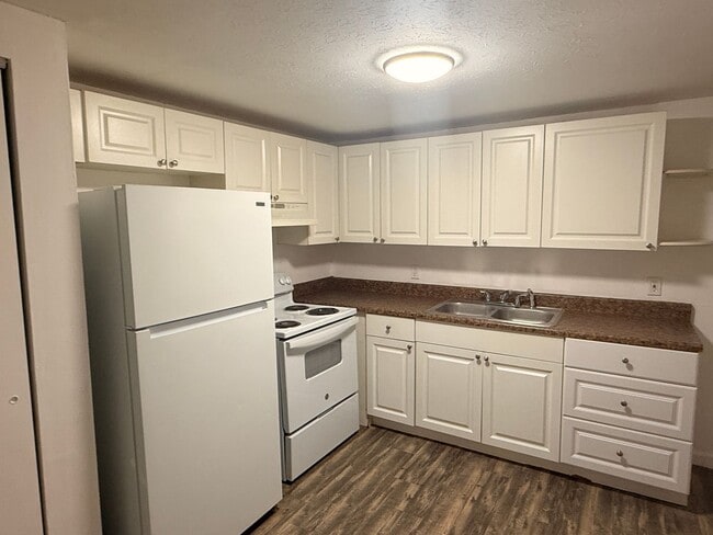 Photo - 3811 N 54th St Unit B