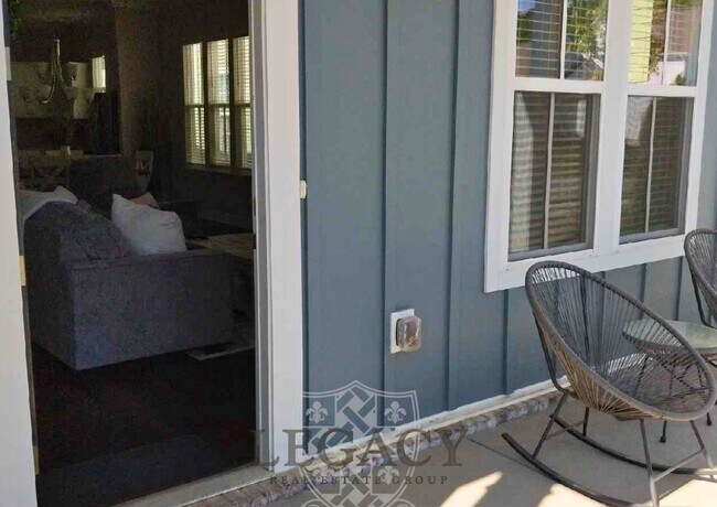 Photo - 708 Goswell Dr