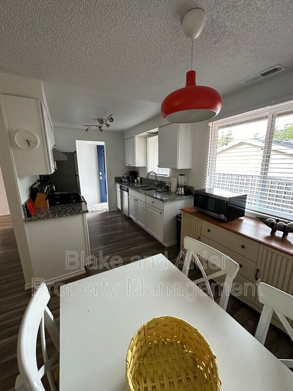 Photo - 5934 SW 30th Ave