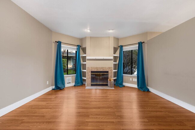 Photo - 9009 Avondale Rd NE Unit I117