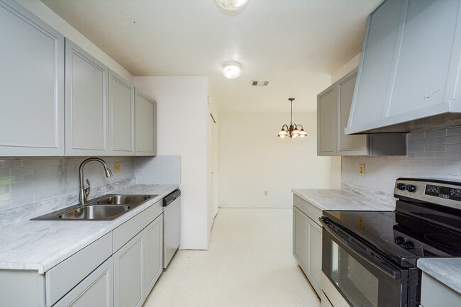 522 Jeff Davis Dr