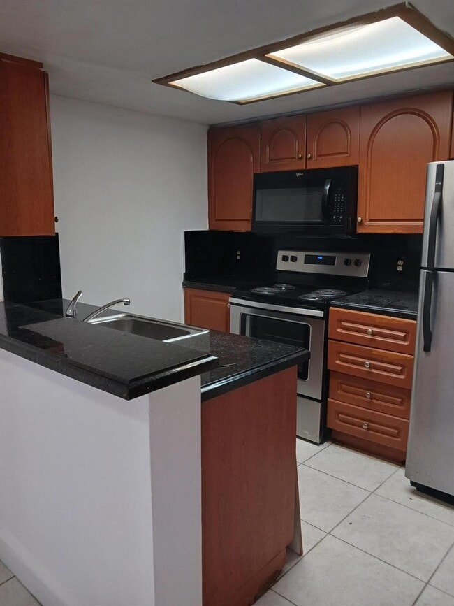 Photo - 3187 Coral Lake Dr Unidad 3187