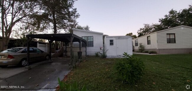 Building Photo - 3 Bed 2 Bath Newly Remodeled! Rental