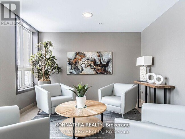 Photo - 5010 Corporate Dr Unité 209