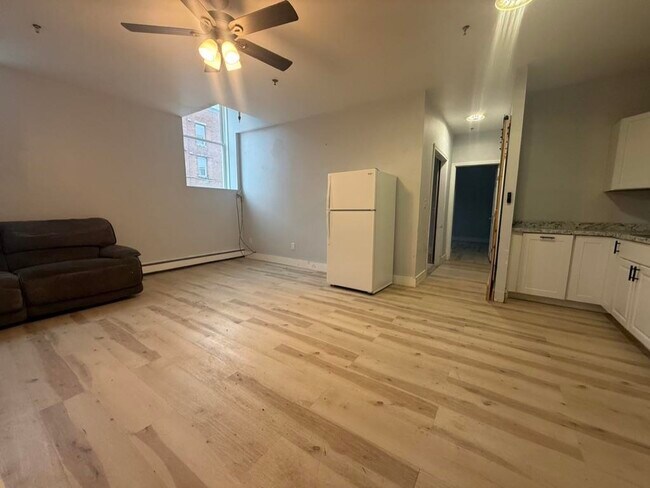 Photo - 41-43 Central St Unit G2