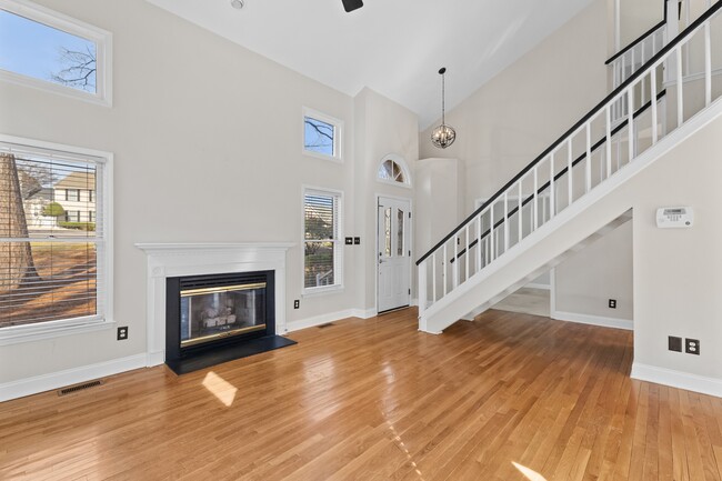 Photo - 131 Cumberland Green Dr