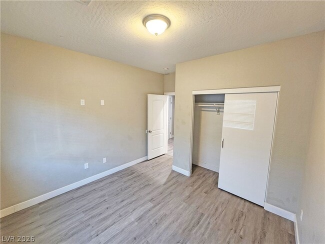 Photo - 1121 Sixshooter Ave
