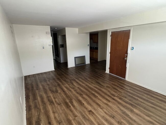 Photo - 9440 Woodbridge Rd