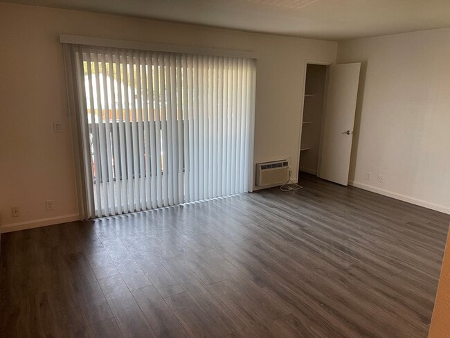 Photo - Willow Park Apartments