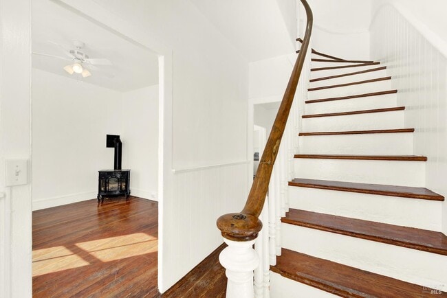 Photo - 520 Indian Aly