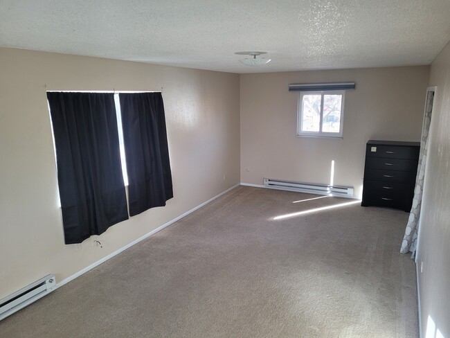 Building Photo - 833 Fountain Ct Rental