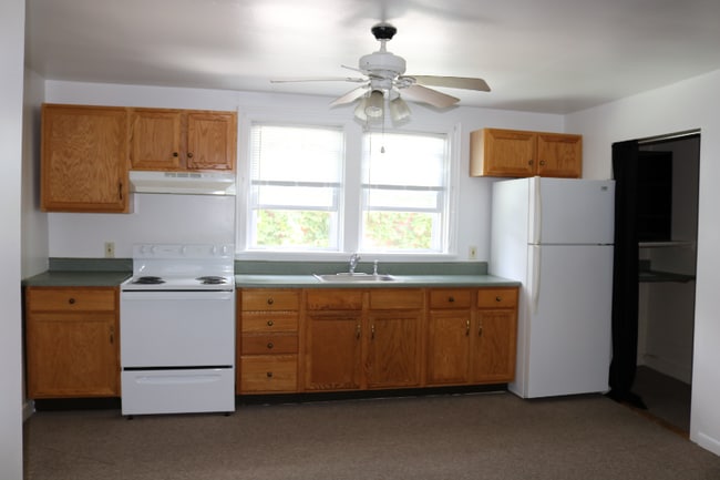 Photo - 239 Elm St Unit 2