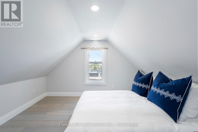 Photo - 114 Ontario St Unit B
