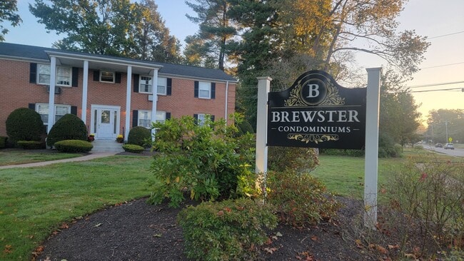 Photo - 12 Brewster Rd Unit 12B