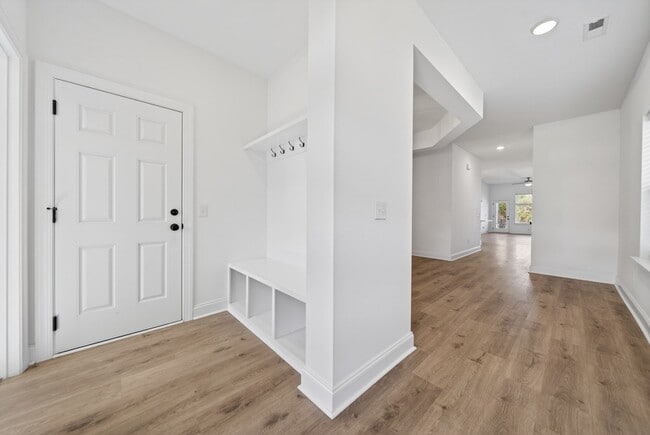 Photo - 1088 Linn Cv Ct