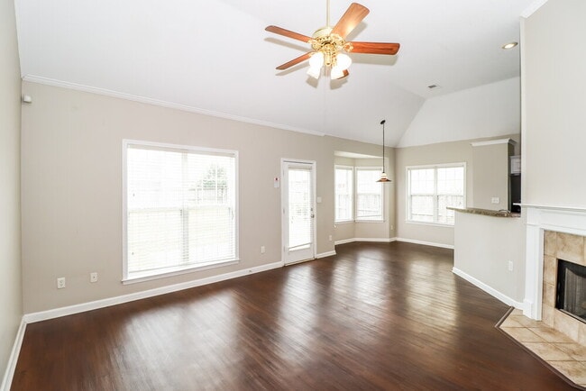 Photo - 8249 White Wing Ln